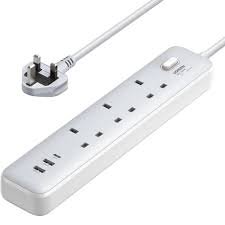 Ugreen 30W 3 AC Power Strip with Master Switch (2A1C) – CD286